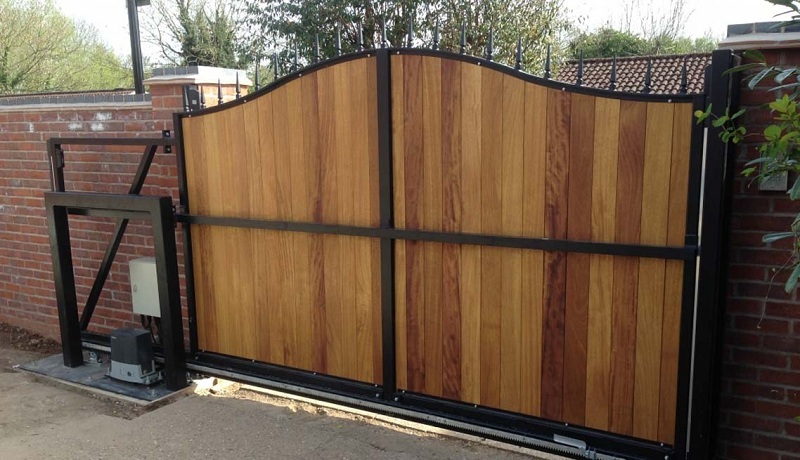 cổng gỗ trượt tự động beninca - motorcongtudong.com.vn