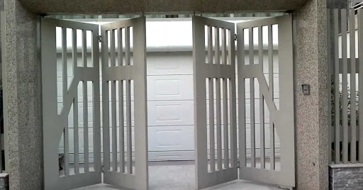 Cổng trượt tự động 4 cánh - motorcongtudong.com.vn