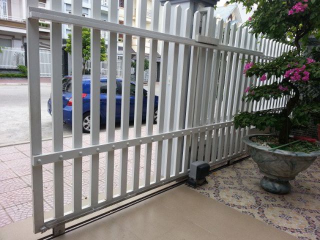 Cổng trượt tự động cho nhà phố - motorcongtudong.com.vn