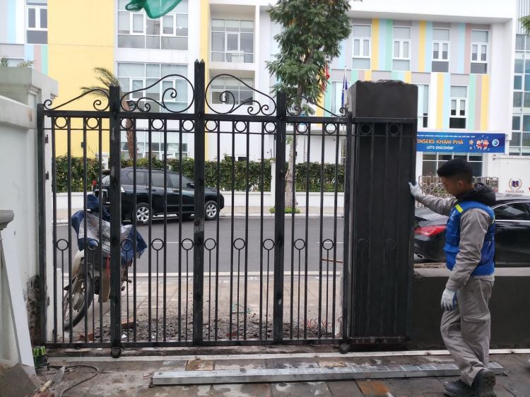 Lắp đặt cổng tự động ossden - motorcongtudong.com.vn