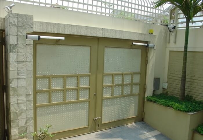 Phân phối lắp đặt cổng tự động cánh tay đòn - motorcongtudong.com.vn